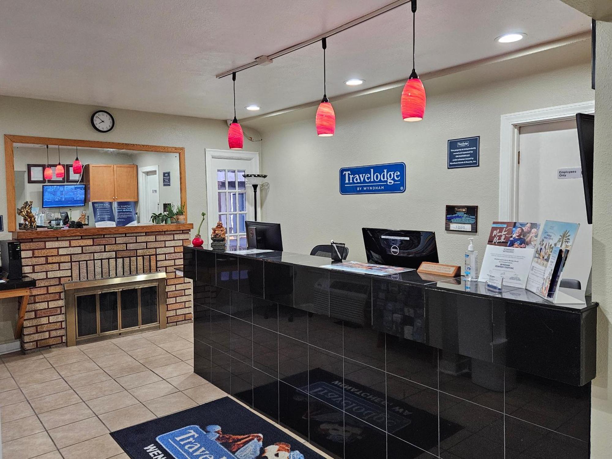 Travelodge By Wyndham וונאטצ'י מראה חיצוני תמונה