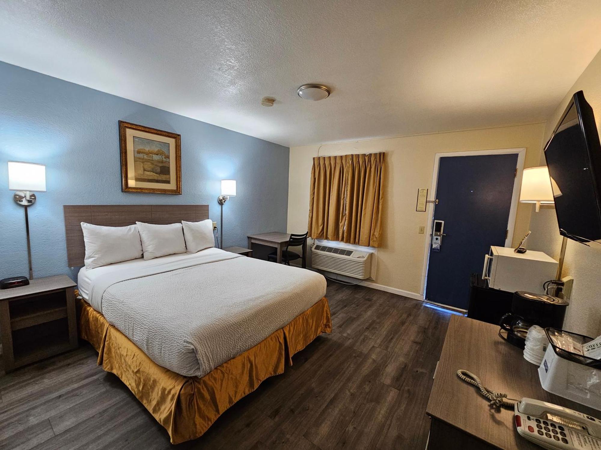 Travelodge By Wyndham וונאטצ'י מראה חיצוני תמונה