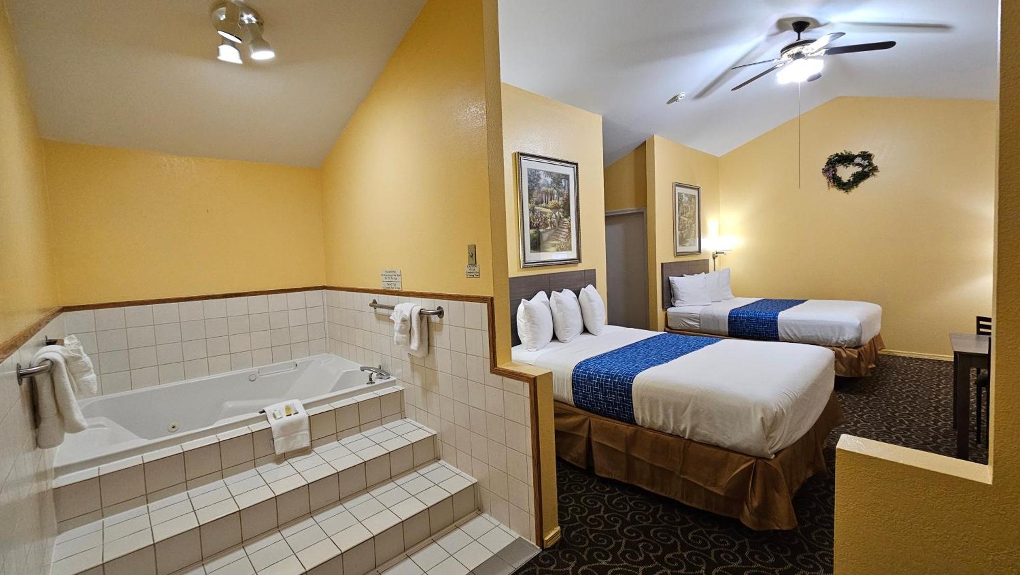 Travelodge By Wyndham וונאטצ'י מראה חיצוני תמונה