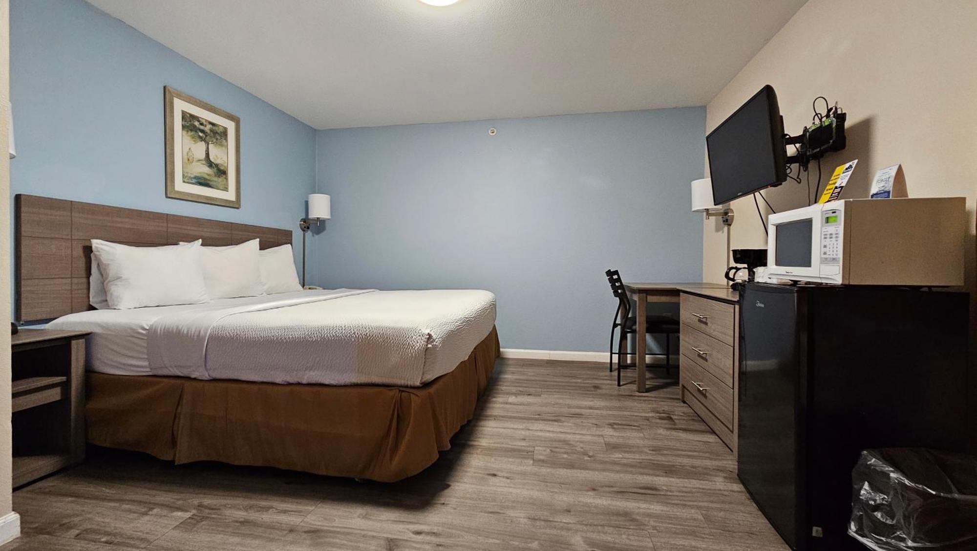 Travelodge By Wyndham וונאטצ'י מראה חיצוני תמונה
