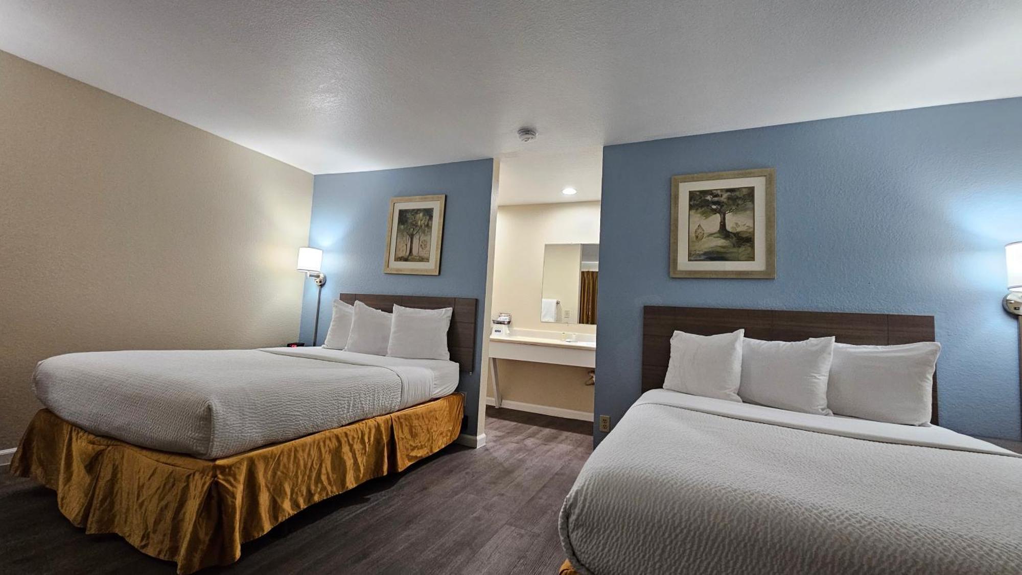 Travelodge By Wyndham וונאטצ'י מראה חיצוני תמונה